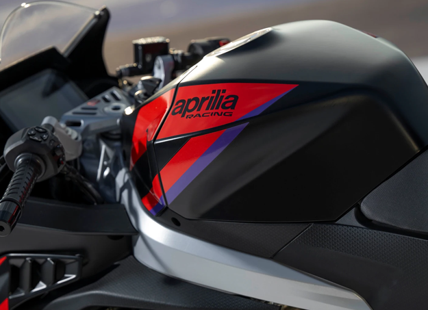 Tableau de bord TFT de l’Aprilia RS 457