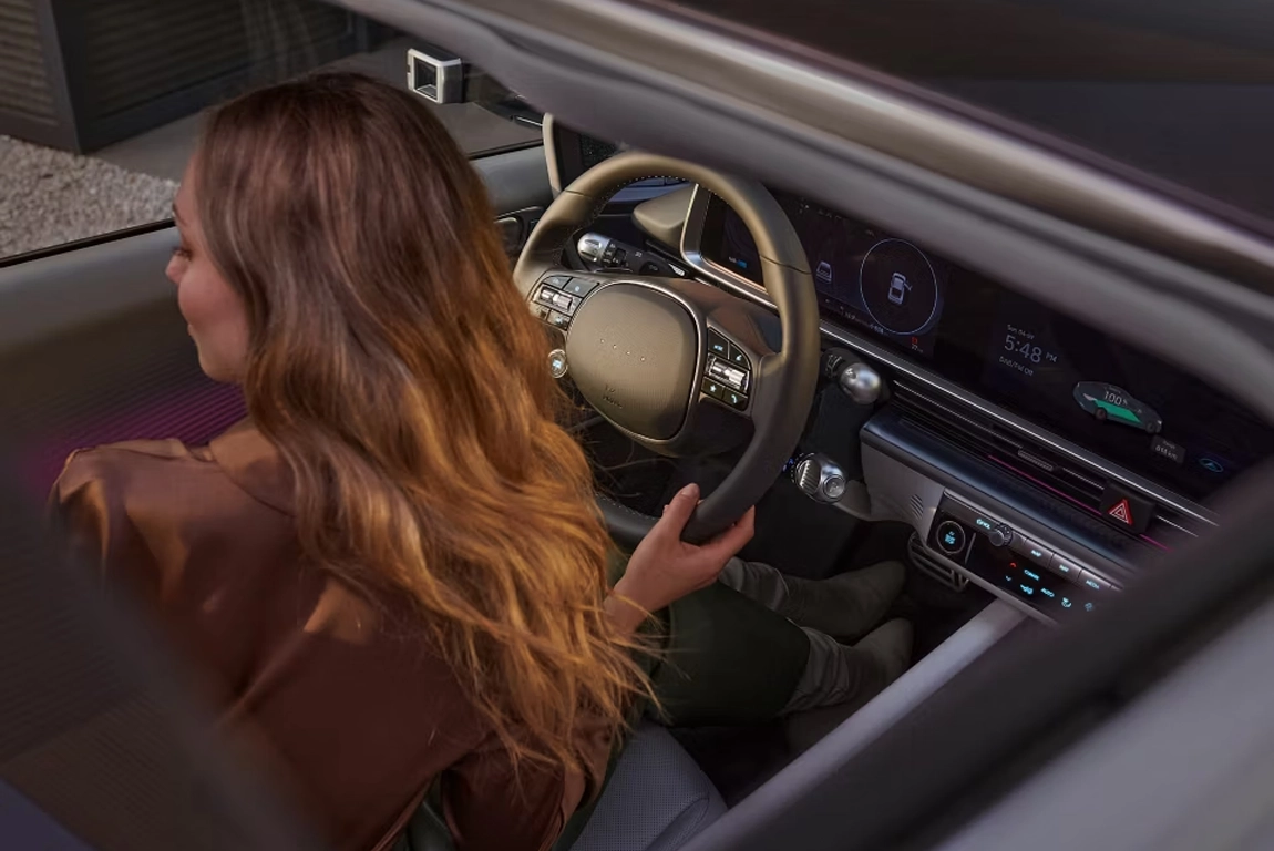 Intérieur de la Hyundai IONIQ 6 vue conducteur