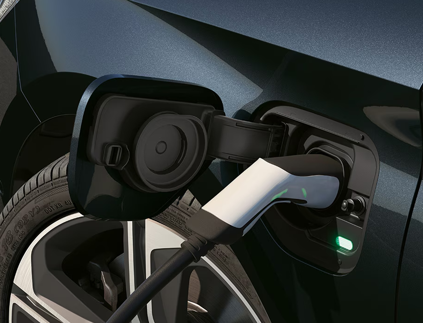 Vue charge de la Seat Leon Sportstourer 2025 sur route